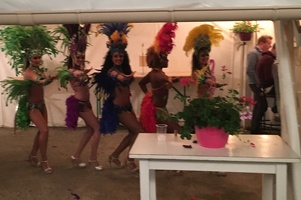 Danse brésilienne au café des arènes