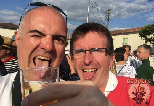 Titou et Jacques (1170 visits) Ça fait plaisir de retrouver ici notre ami Jacques le bigourdan Titou et Jacques