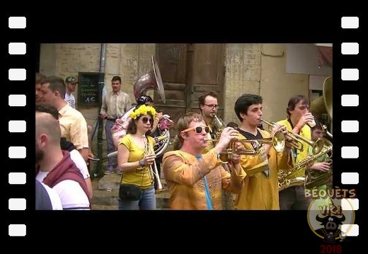 "Soul Finger" Band'a Joe - Pentecôtavic 2017 (1091 visites) Soul Finger, interprété par La Band'a Joe La Fanfare de l'École Centrale Paris à Châtenay-Malab... "Soul Finger" Band'a Joe - Pentecôtavic 2017
